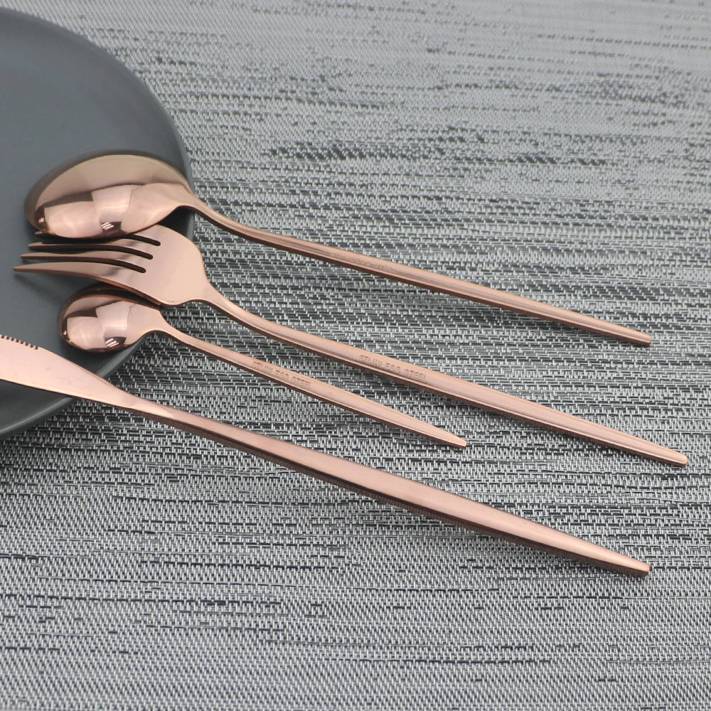 8Pcs/set Tableware Reusable Travel Cutlery Set Camp Utensils Set with stainless steel Spoon Fork Chopsticks Straw Portable case