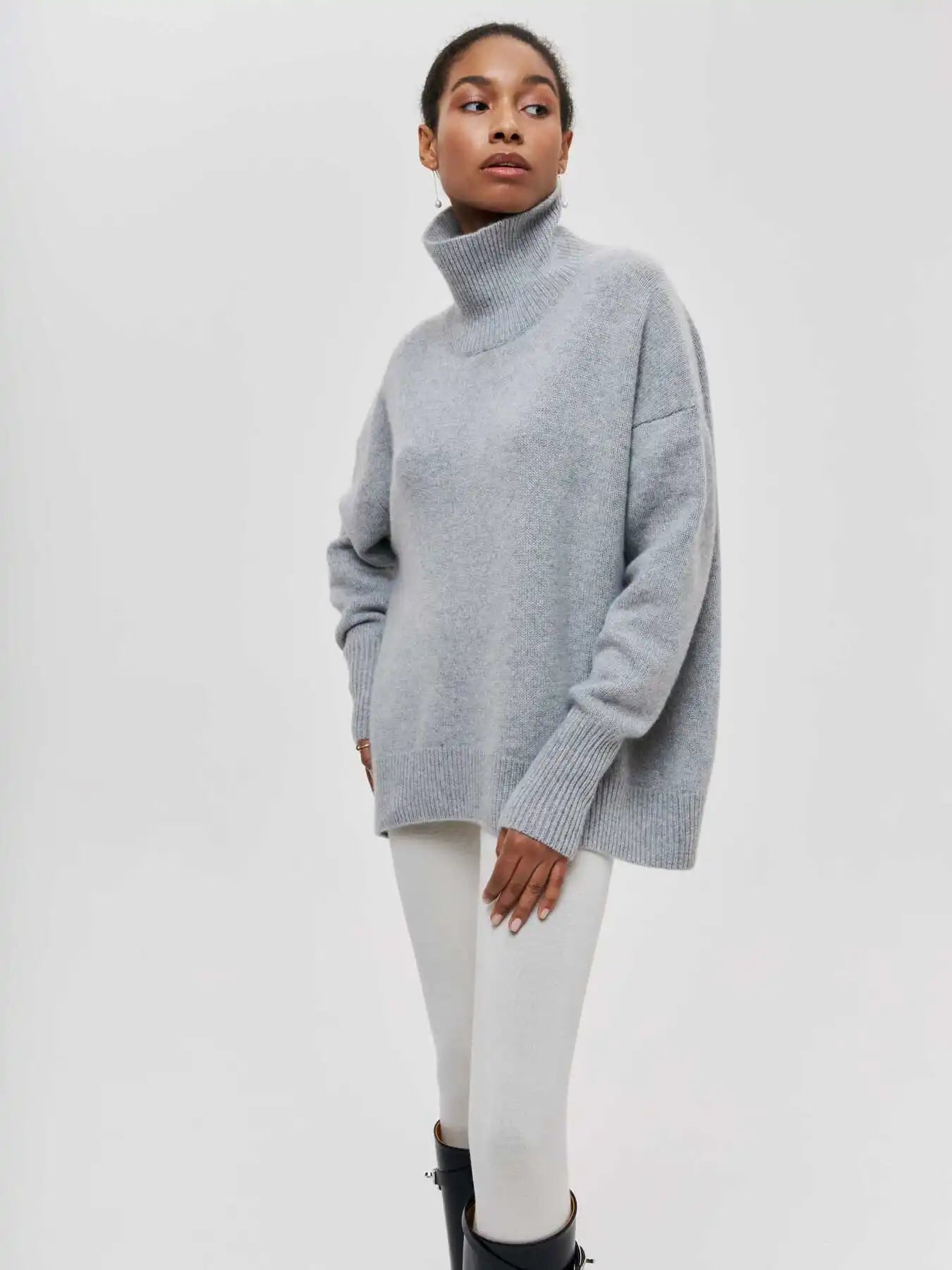 Original Light Luxury O-neck Knit Sweater Autumn and Winter Women's Elegant Loose Mock Neck Solid Color Warm Outerwear Sweater