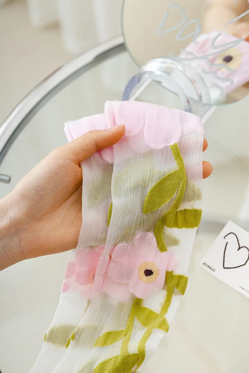Stockings Women Summer Ultra-thin Transparent Nylon Long Socks Floral Print Sexy Lace Mesh Fishnet Stockings Kawaii Knee Socks