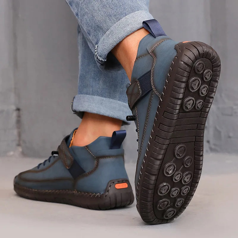 Women's Boots Outdoor Casual Shoes British Style Retro Non-slip Work Shoes Leather Couple Loafers Handmade Soft Sole Ankle Boots