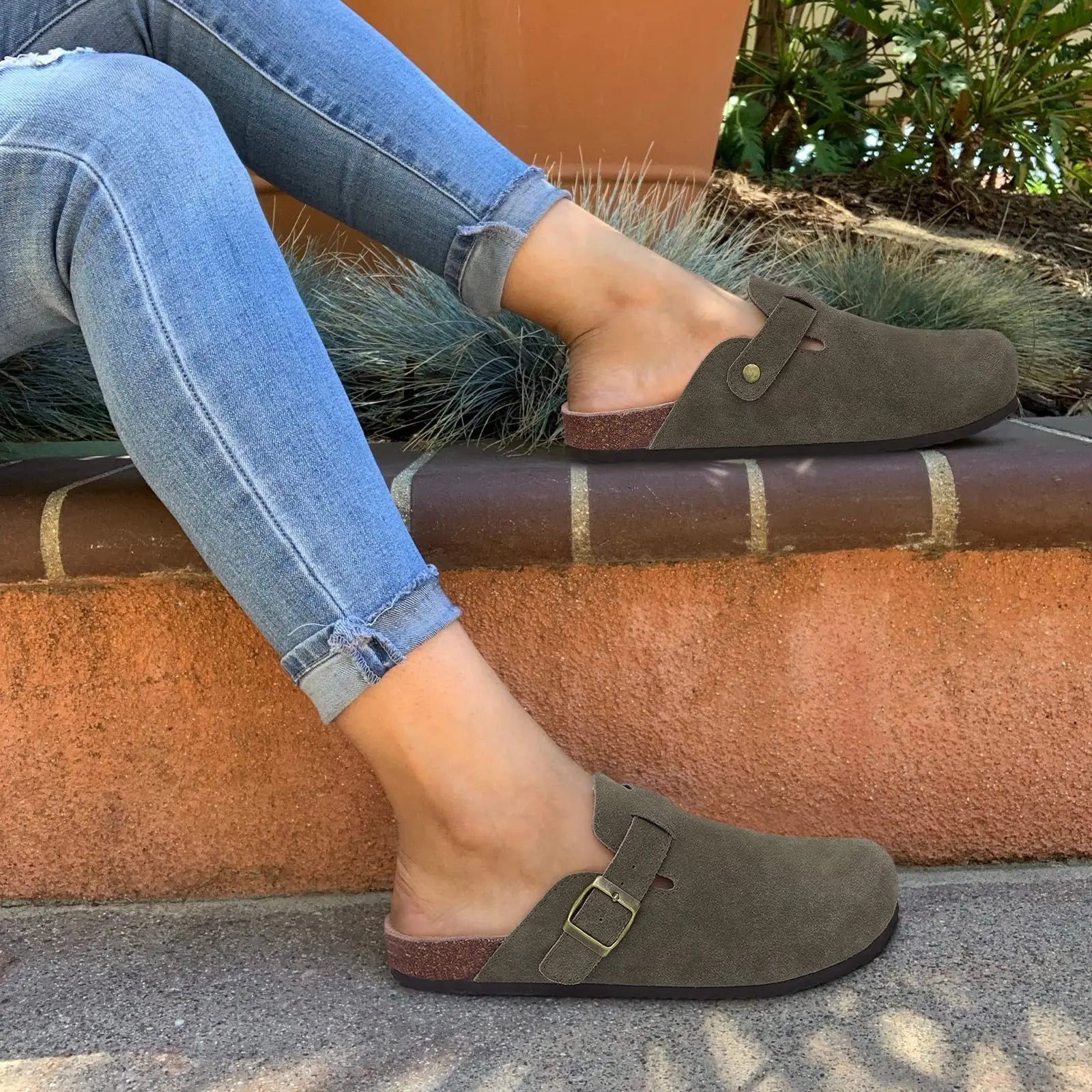 KIDMI Suede Clogs for Women Men Mules Cork Footbed Sandals With Arch Support Fashion Nonslip Outdoor Beach Slippers Home Shoes