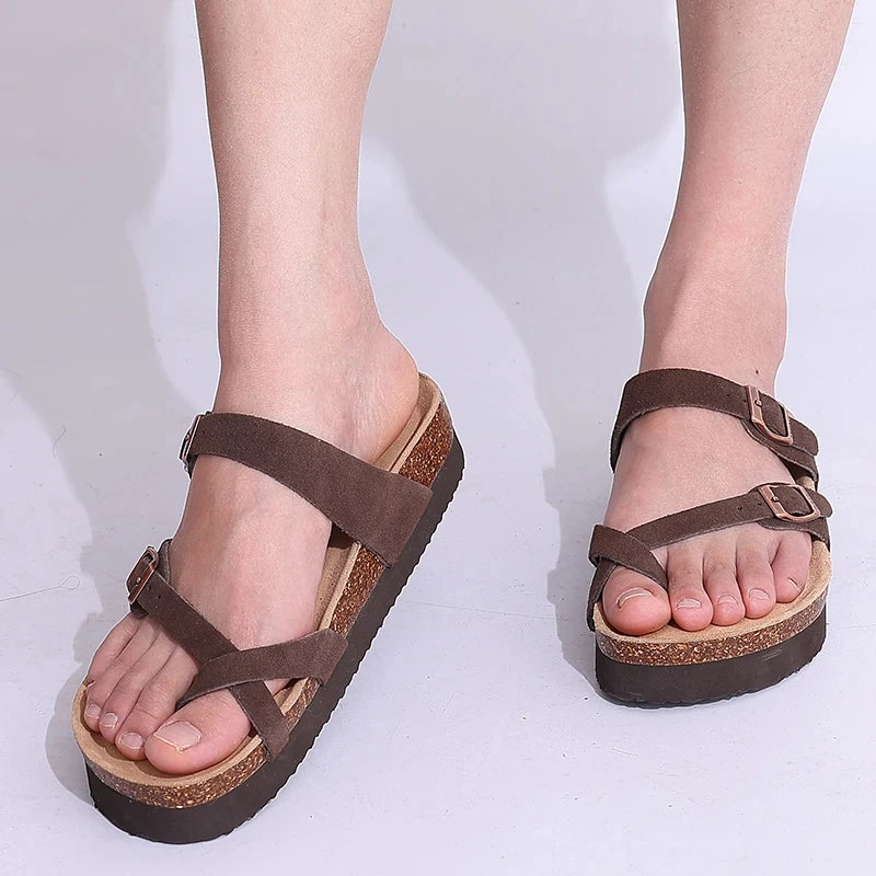 Pallene Women Classic Clogs Cork Footbed Slippers Slip-on Cork Sandals Feamle Unisex Beach Shoes Outdoor Men Mules And Clogs