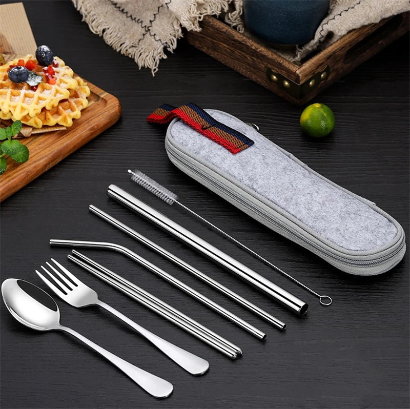 8Pcs/set Tableware Reusable Travel Cutlery Set Camp Utensils Set with stainless steel Spoon Fork Chopsticks Straw Portable case