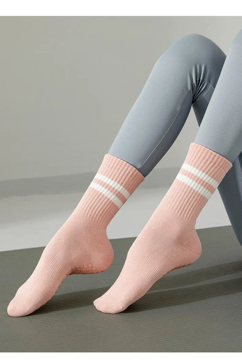 5 Pairs Pilates Socks for Women Yoga Socks Pure Cotton Non Slip Silicone Grips Indoor Sport Fitness Pilates Yoga Gym Dance Socks