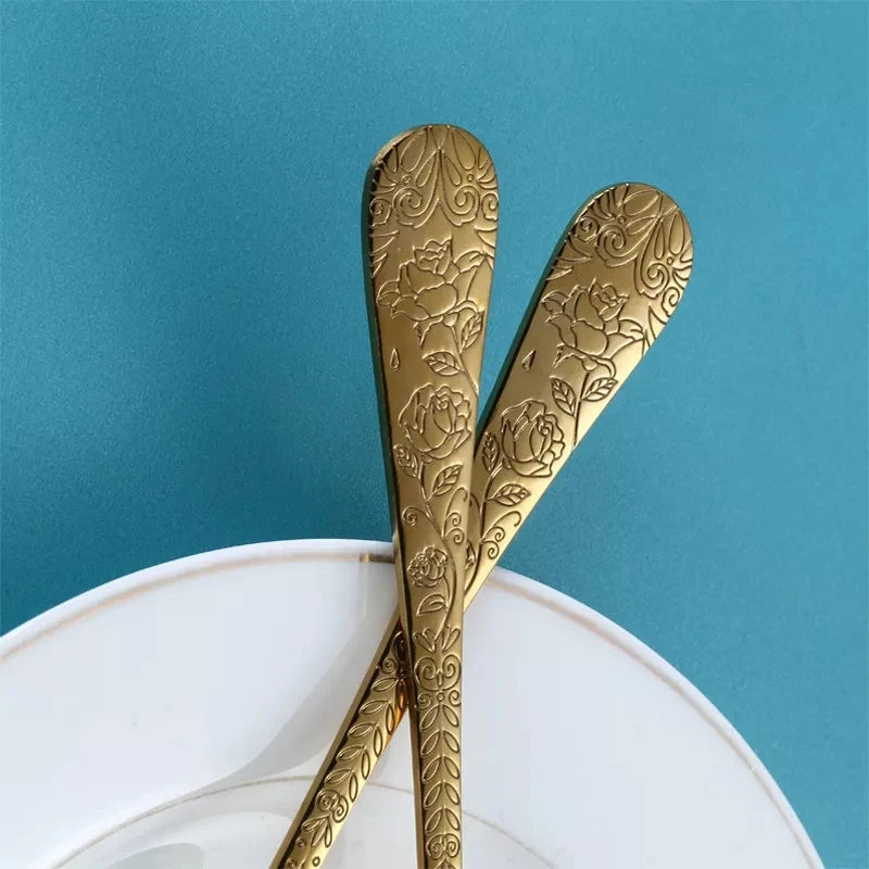 High Quality Cutlery Set Handle Exquisite carving Stainless Steel Golden Tableware Knife Fork Spoon Flatware Set Silverware Set