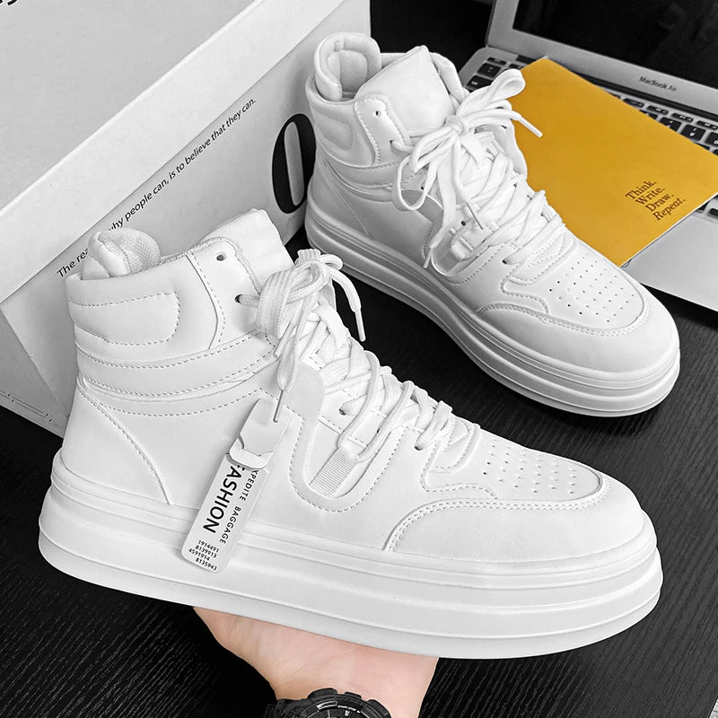High-top classic casual sports shoes with durable soles and soft uppers, blending classic and fashionable styles. Ideal for hiki