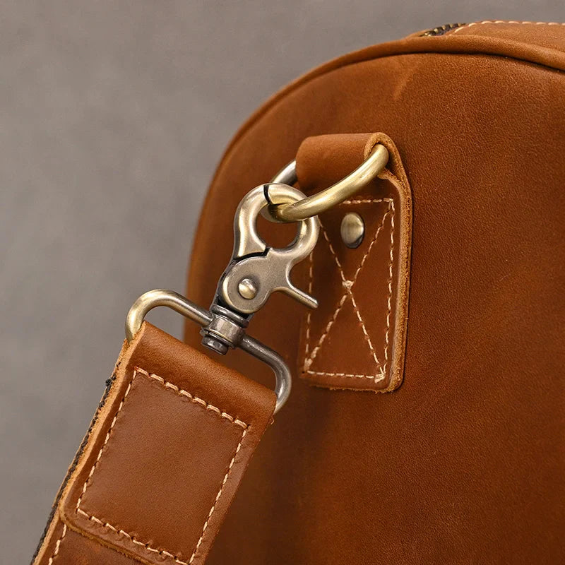 Big Capacity Genuine Leather Travel Bag For Men Women Soft Black Cowhide Casual Travel Duffel Large Luggage Weekend Shoulder Bag