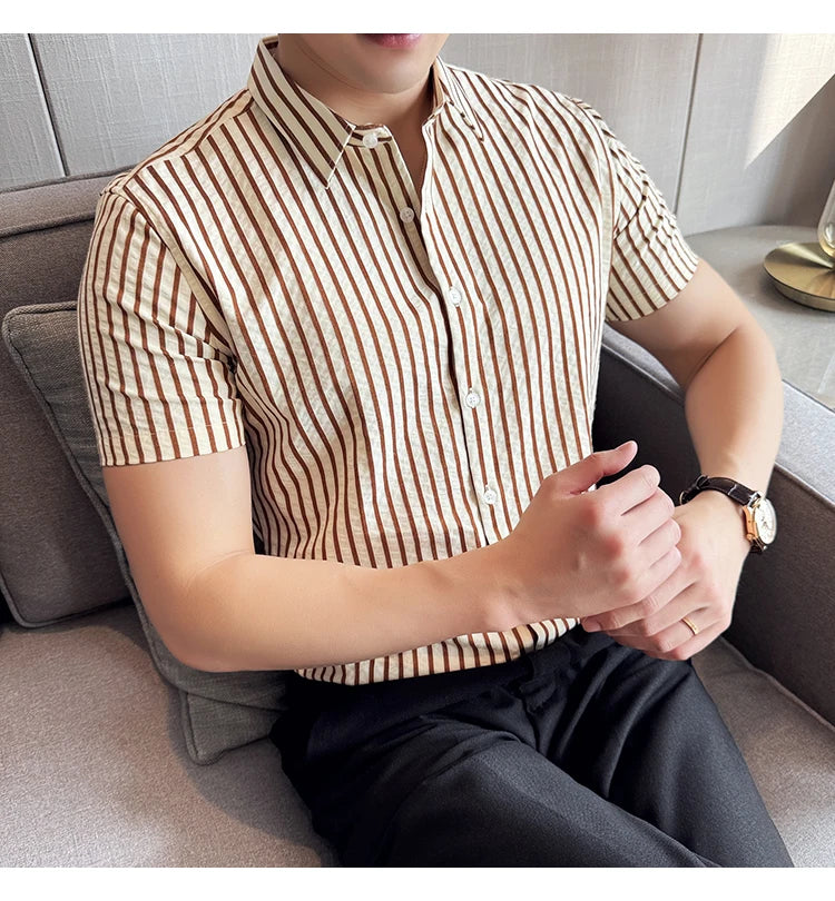 Men Striped Shirt 2026 Summer Light and Thin Breathable Sweat Absorbing Short Sleeved Slim Fit Casual Pleated Shirt Men Clothing