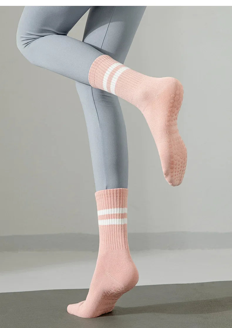 5 Pairs Pilates Socks for Women Yoga Socks Pure Cotton Non Slip Silicone Grips Indoor Sport Fitness Pilates Yoga Gym Dance Socks