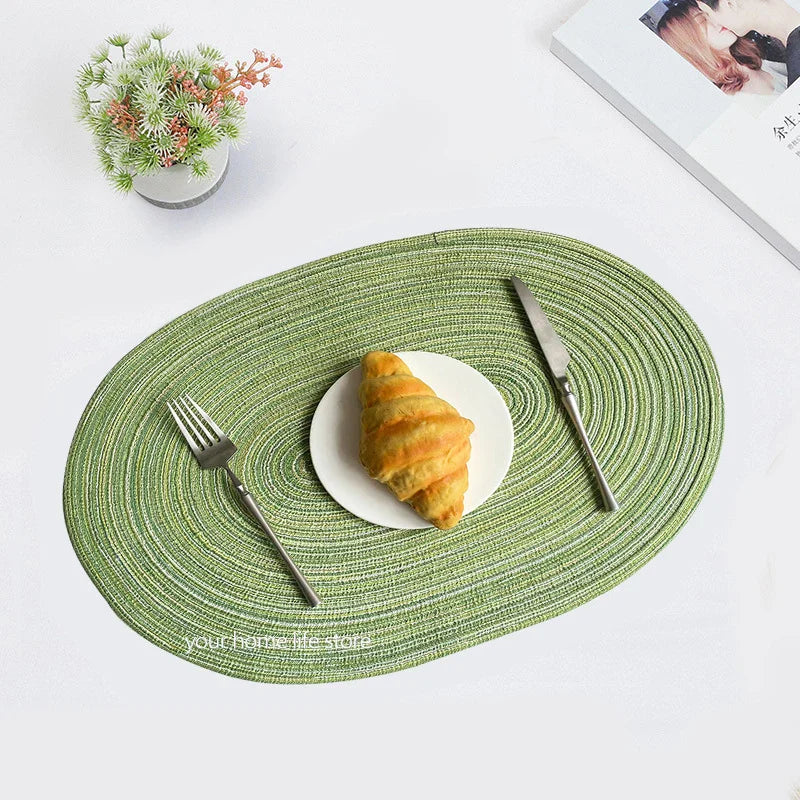 Placemats Set of 4,Heat resistant pad,Place Mat Washable Table Mats for Kitchen Dining Table Mixed Color Non-Slip Place mats