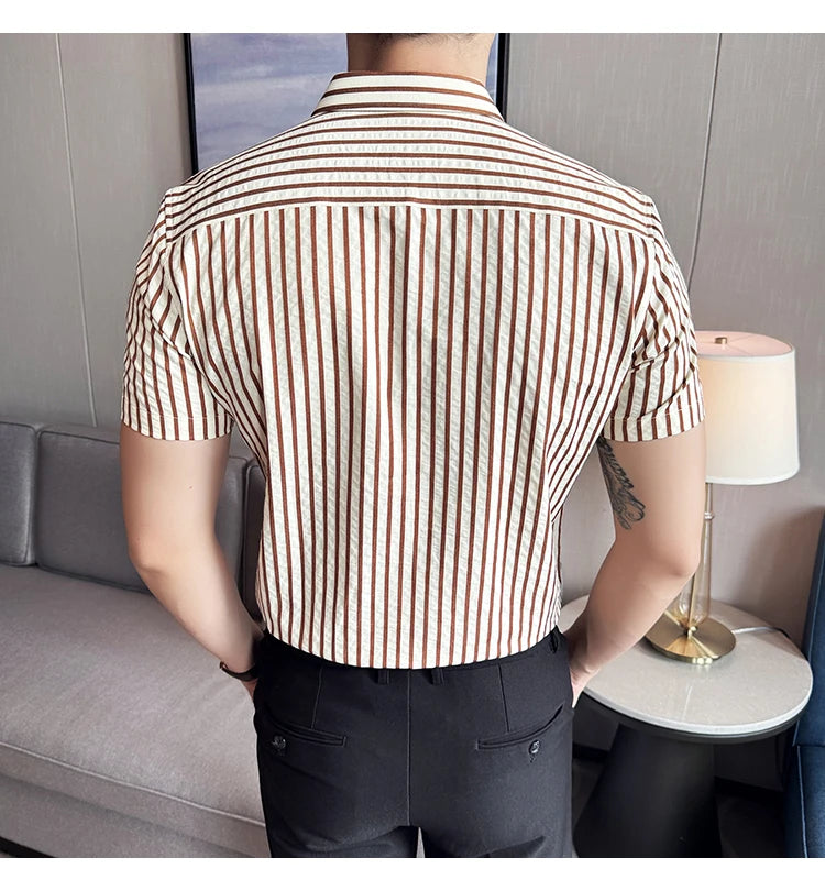 Men Striped Shirt 2026 Summer Light and Thin Breathable Sweat Absorbing Short Sleeved Slim Fit Casual Pleated Shirt Men Clothing