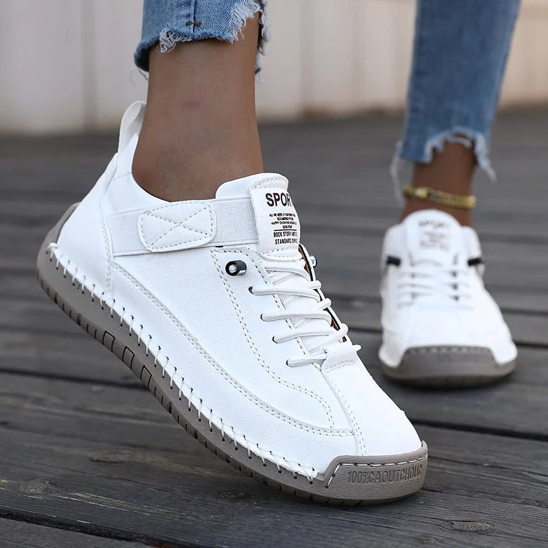 Women's Boots Outdoor Casual Shoes British Style Retro Non-slip Work Shoes Leather Couple Loafers Handmade Soft Sole Ankle Boots
