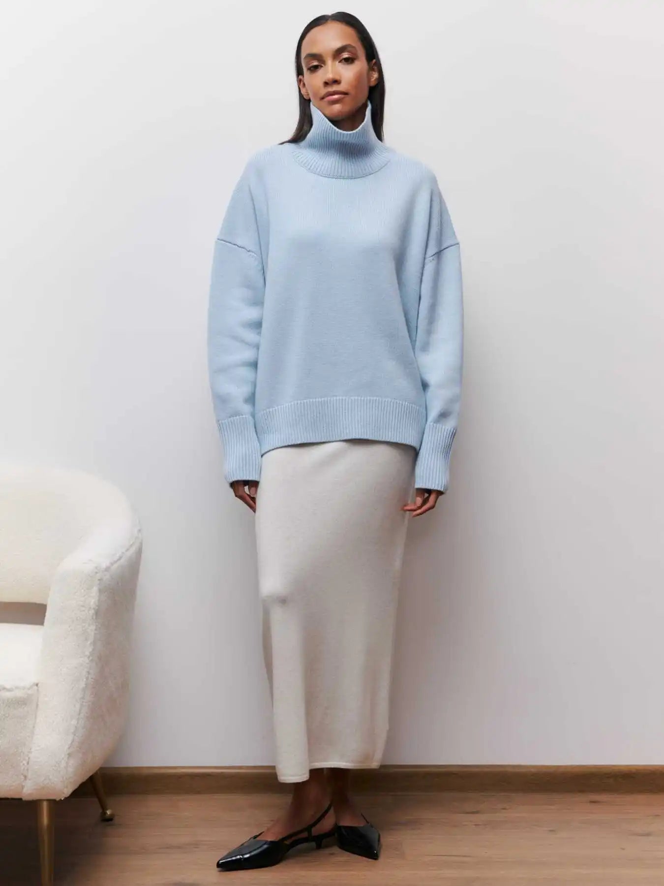 Original Light Luxury O-neck Knit Sweater Autumn and Winter Women's Elegant Loose Mock Neck Solid Color Warm Outerwear Sweater