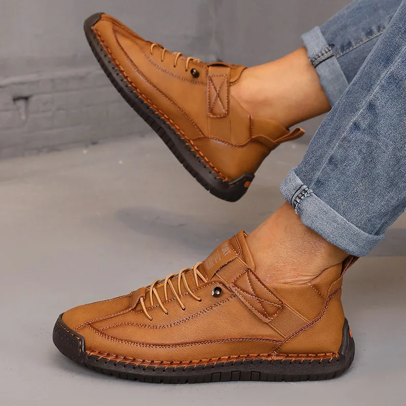 Women's Boots Outdoor Casual Shoes British Style Retro Non-slip Work Shoes Leather Couple Loafers Handmade Soft Sole Ankle Boots