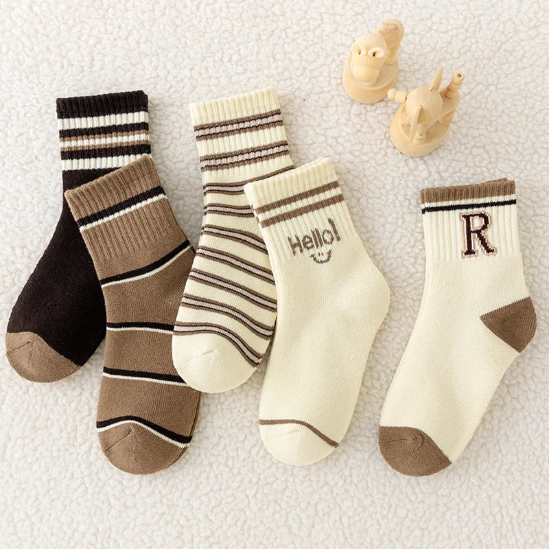 Five pairs of boys' socks for autumn and winter, trendy and versatile alphabet striped looped mid-calf socks