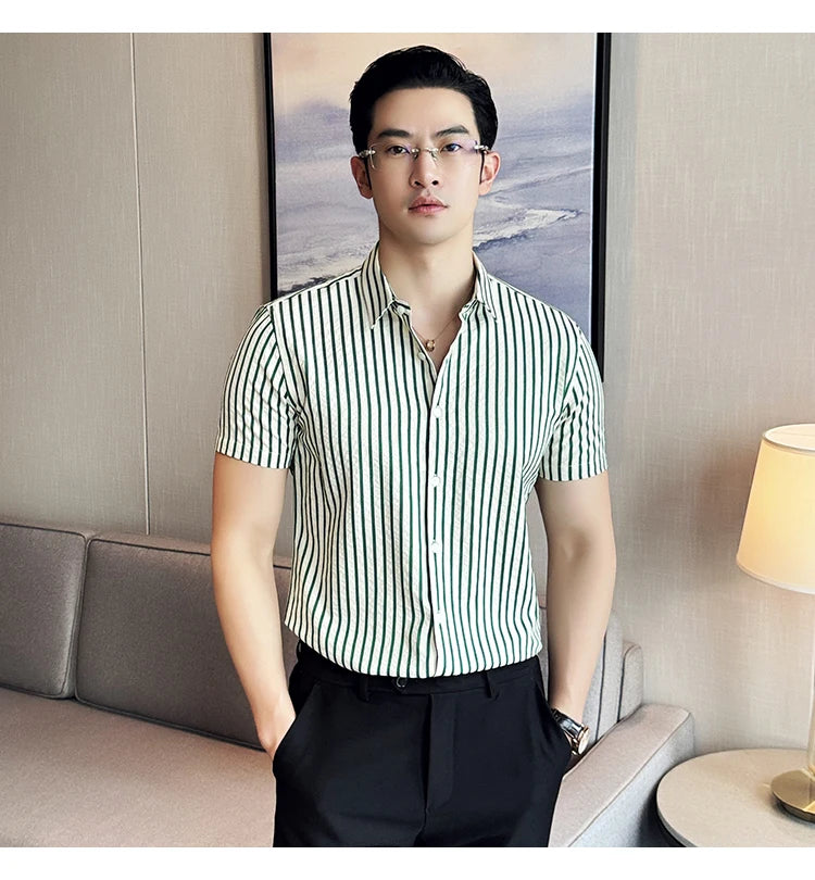Men Striped Shirt 2026 Summer Light and Thin Breathable Sweat Absorbing Short Sleeved Slim Fit Casual Pleated Shirt Men Clothing