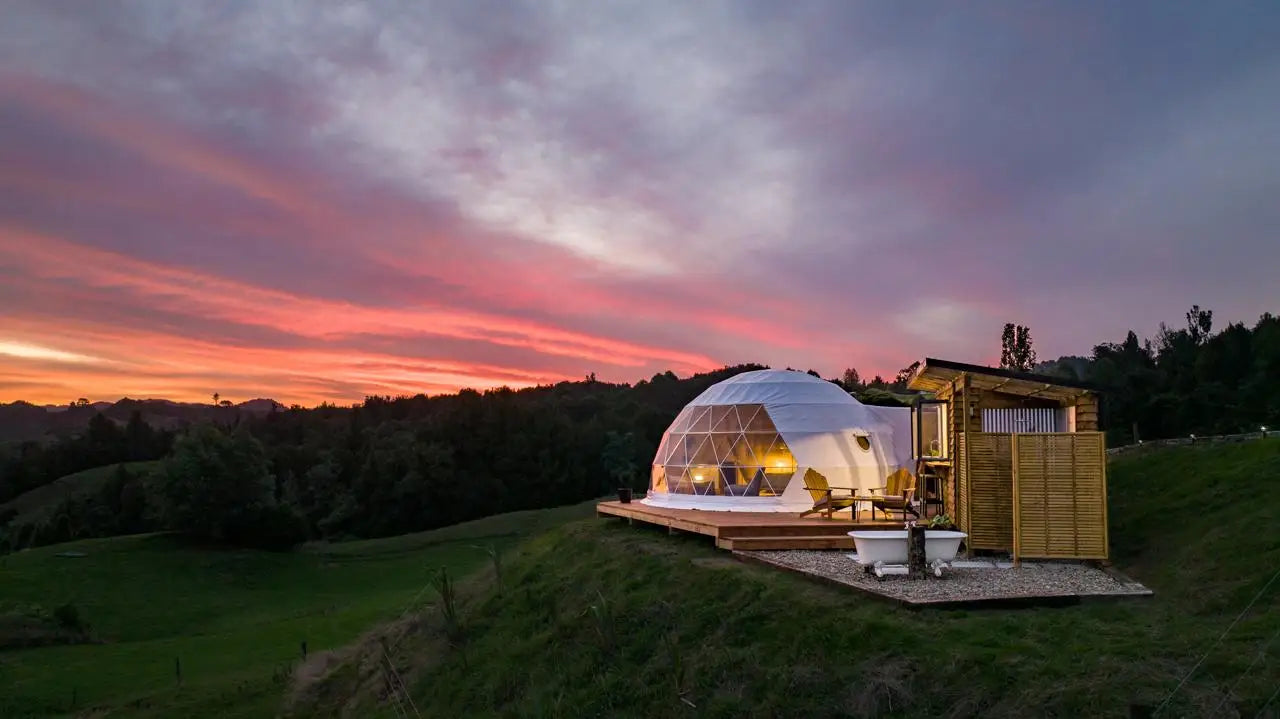 Spherical tent, geodesic tent, dome tent, galvanized steel pipe frame, PVC waterproof tarpaulin, wind-resistant, pressure-resist