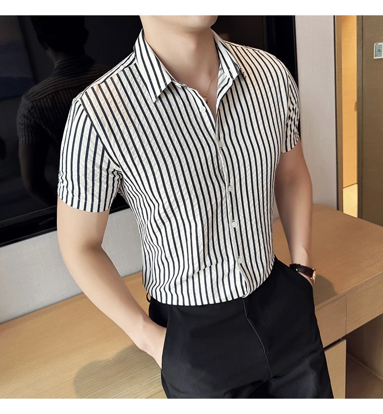 Men Striped Shirt 2026 Summer Light and Thin Breathable Sweat Absorbing Short Sleeved Slim Fit Casual Pleated Shirt Men Clothing