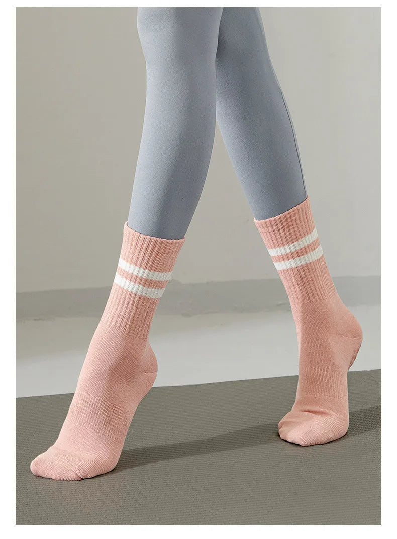 5 Pairs Pilates Socks for Women Yoga Socks Pure Cotton Non Slip Silicone Grips Indoor Sport Fitness Pilates Yoga Gym Dance Socks