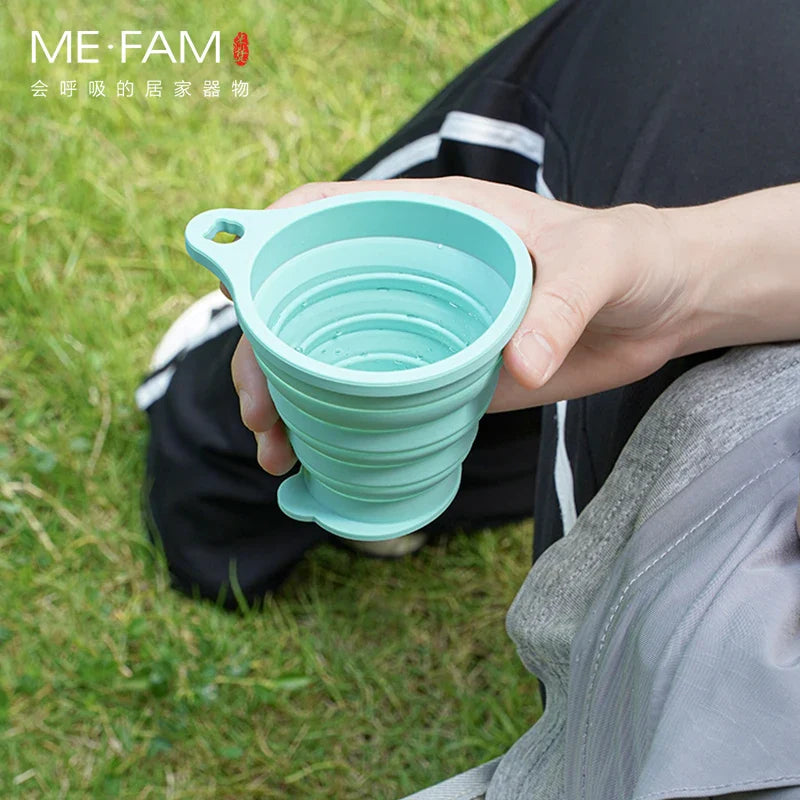 ME. FAM New 180ml Eco-friendly Silicone Bear Folding Cups With Cover Lids Travel Outdoor Camping Collapsible Drinking Water Copa