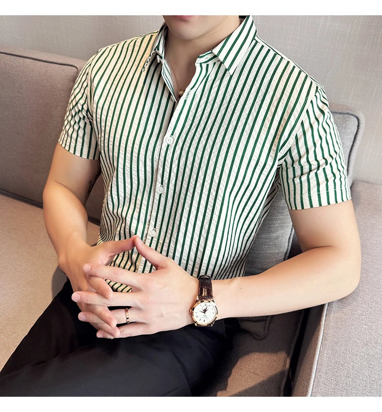 Men Striped Shirt 2026 Summer Light and Thin Breathable Sweat Absorbing Short Sleeved Slim Fit Casual Pleated Shirt Men Clothing